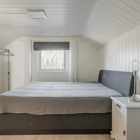 Koselig Med Jacuzzi I Nordre Osen, Kun 40 Minutter Fra Trysil Skianlegg Amot